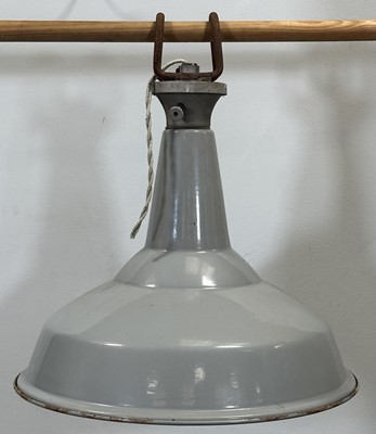 Lot 547 - Vintage Benjamin 'Crysteel' enmelled industrial factory pendant lamp