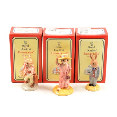 Lot 50 - Collection of boxed Doulton Bunnykins figurines