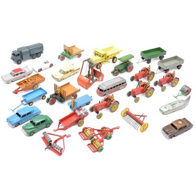 Lot 27 - One tray of loose die-cast models and vehicles, mostly Dinky Toys