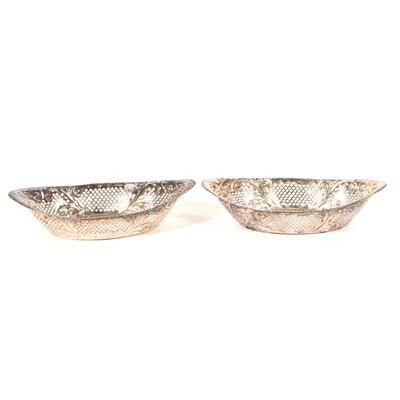 Lot 716 - Pair of Victorian silver sweetmeat baskets