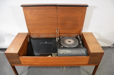 Lot 21 - Danish teak Radiogram cabinet with Bang & Olufsen Beomaster 900