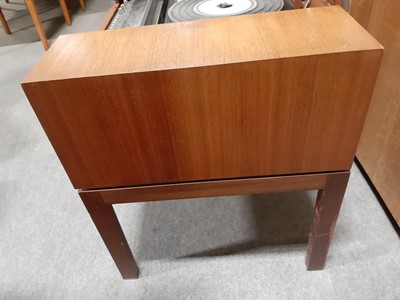 Lot 21 - Danish teak Radiogram cabinet with Bang & Olufsen Beomaster 900