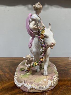 Lot 14 - Meissen porcelain model