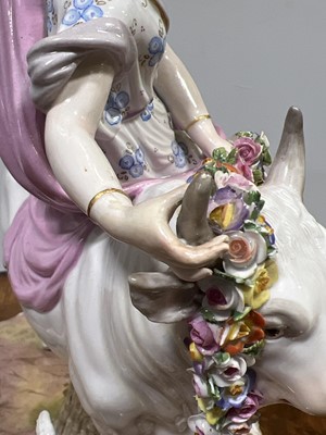 Lot 14 - Meissen porcelain model