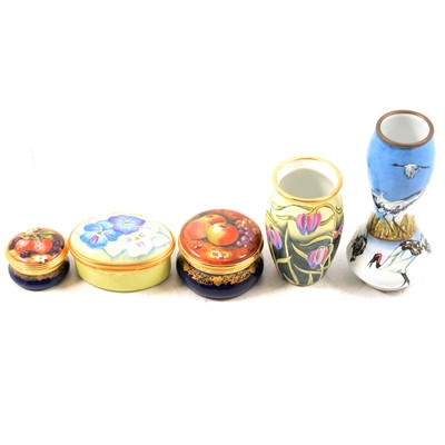 Lot 32 - Five Moorcroft and Ashley enamel vase and trinket boxes.