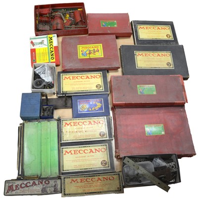 Lot 185 - A large collection of loose Meccano, with outfit set boxes