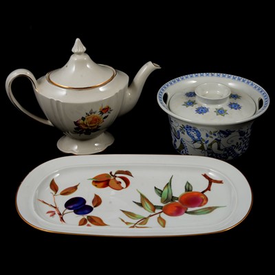 Lot 86 - Royal Crown Derby ovoid vase, signed W E J Dean, and other ceramics.
