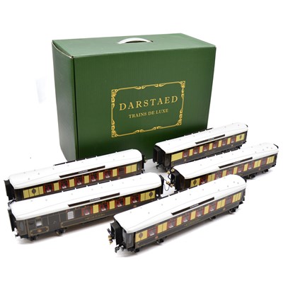 Lot 233 - Darstaed Trains De Luxe O gauge Pullman coaches, with lighting
