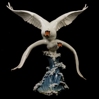 Lot 4 - Hutschenreuther Swans in Flight.