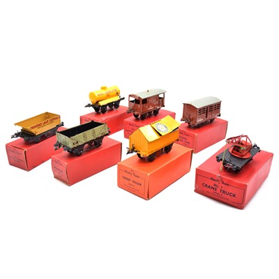 Lot 230 - Seven Hornby O gauge wagons, some missing wheels, boxed