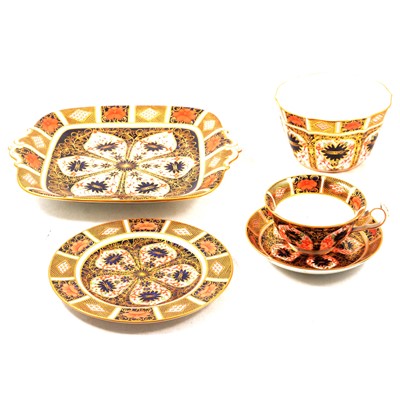 Lot 118 - Small collection of Royal Crown Derby Imari pattern tea ware