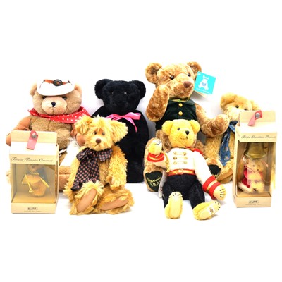 Lot 196 - Eight bears and Steiff ornaments
