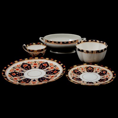 Lot 68 - Two boxes of part dinner and tea services.