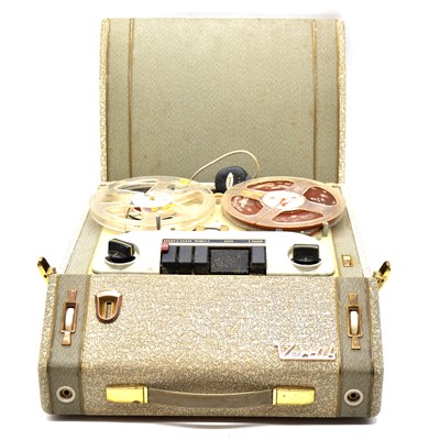 Lot 459 - Aldis signal lamp, marked 'SUAS', with two signal indicators and a GWR time sheet and clipboard