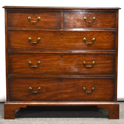 Lot 448 - Georgian mahogany chest of drawers