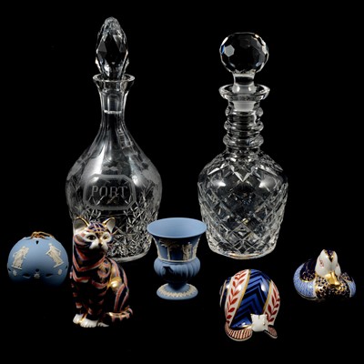Lot 24 - Royal Crown Derby Imari paperweights, other ceramics and glass