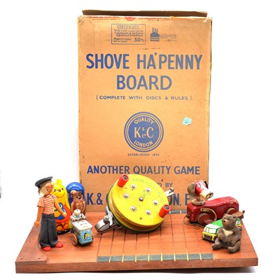 Lot 155 - A box of vintage toys and games