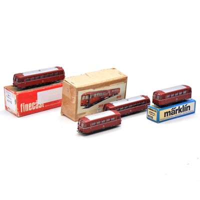 Lot 441 - Four Marklin HO gauge railcars, 2x 3016, 2x 4018