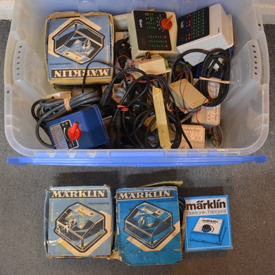 Lot 440 - A box of Marklin HO gauge controllers and transformers