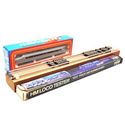 Lot 416 - Marklin HO gauge Schienenzeppelin prototype, with two test beds