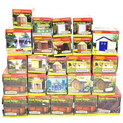 Lot 312 - Hornby OO gauge model railway Skaledale...
