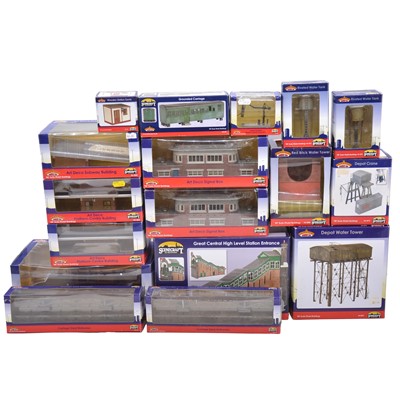 Lot 385 - Seventeen Bachmann OO gauge Scenecraft buildings, boxed