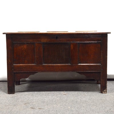 Lot 564 - Joined oak coffer