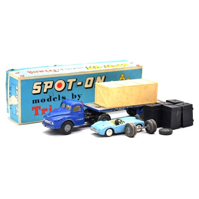Lot 65A - Spot-on Austin Prime Mover, with MGA in crate