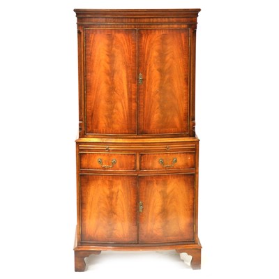 Lot 463 - Modern bowfront cocktail cabinet