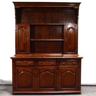 Lot 456 - Haselbech Oak dresser