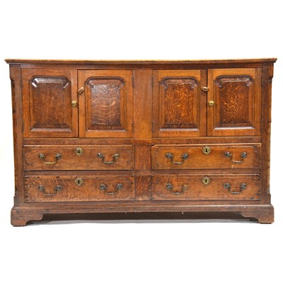 Lot 515 - Oak mule chest
