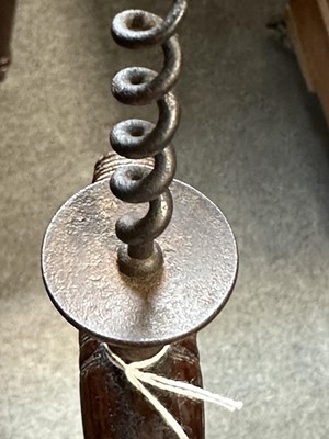 Lot 58 - Samuel Henshall Soho Patent corkscrew, Obstando Promoves