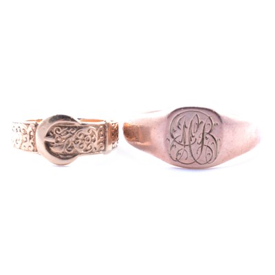 Lot 318 - A gold signet ring and a gold buckle ring.