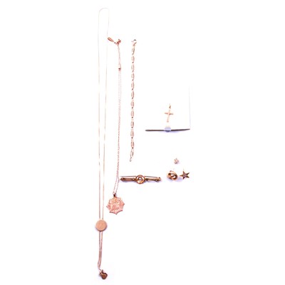 Lot 316 - A collection of 9 carat gold and yellow metal jewellery.
