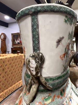 Lot 39 - Chinese famille verte vase