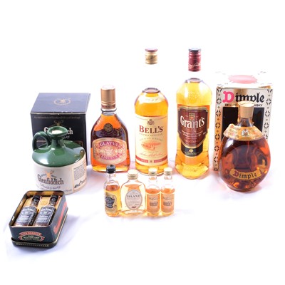 Lot 251 - Selection of assorted blended whisky