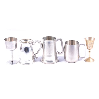 Lot 259 - Silver plated wares and coins