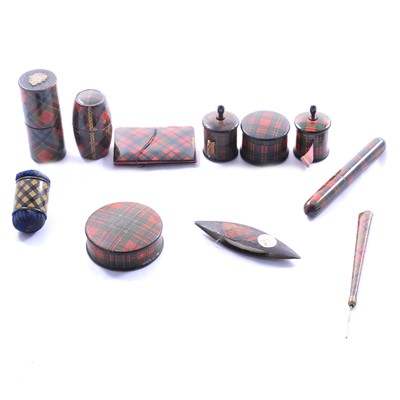 Lot 360 - Eleven pieces of Tartan ware