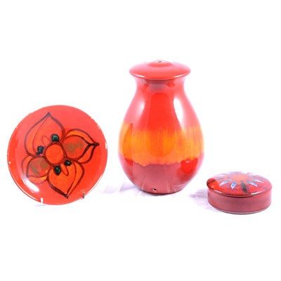 Lot 30 - Poole Volcano design table lamp, small dish and lidded box