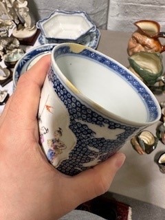 Lot 50 - Samson Armorial mug, Asian ceramics