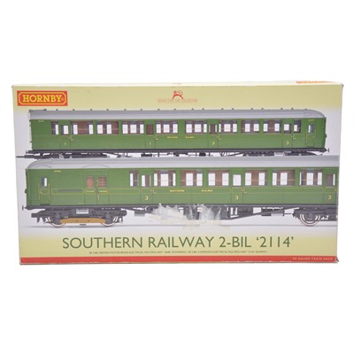 Lot 409 - Hornby OO gauge 2-car rail set; ref. R3161 SR 2-BIL '2114', boxed