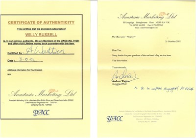 Lot 42 - Politicians and Authors: collection of British political autographs