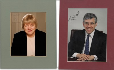 Lot 42 - Politicians and Authors: collection of British political autographs